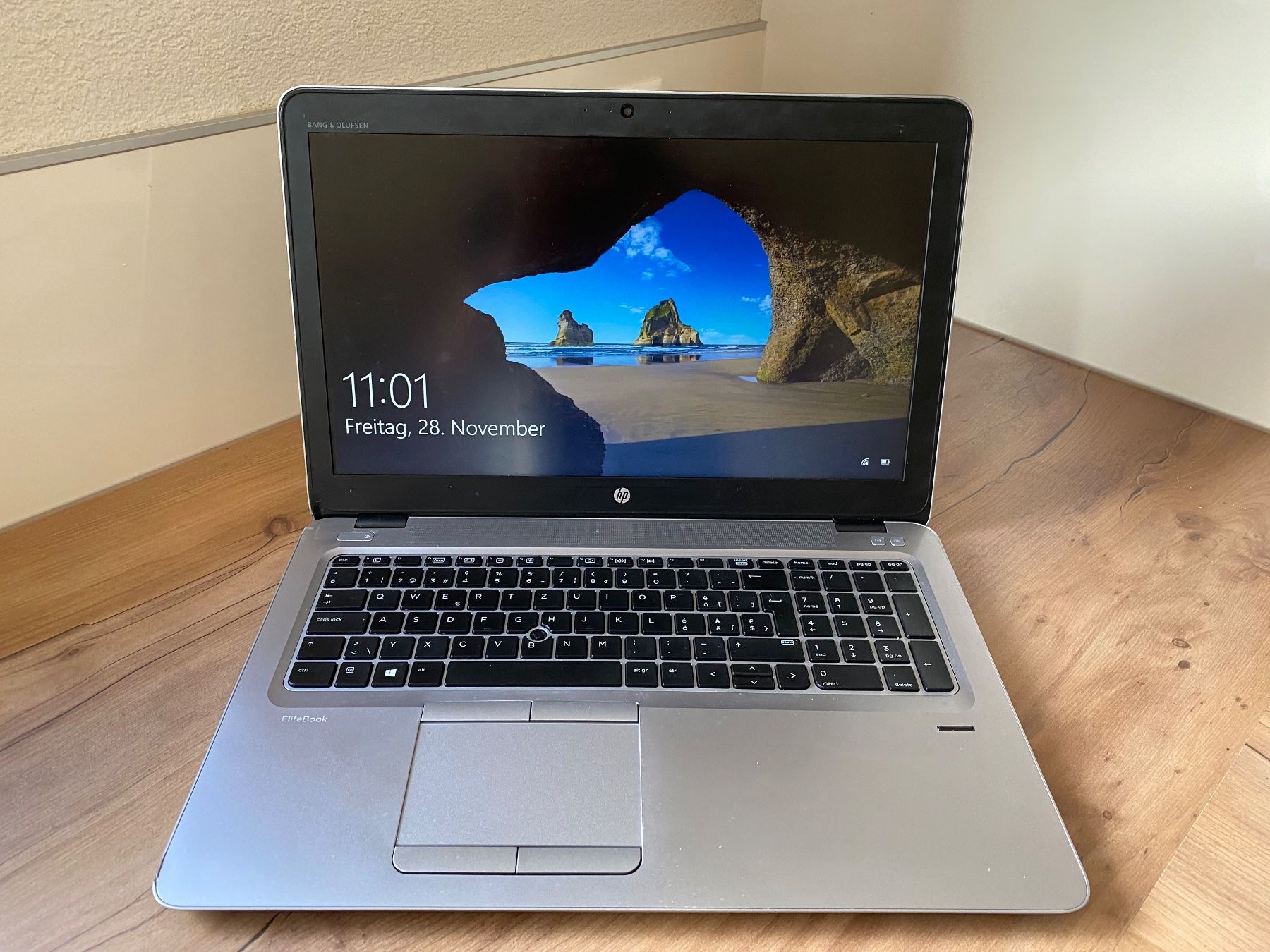HP EliteBook 850 G3 (i7, 16GB RAM, 256 GB SSD, ...) - Image 1