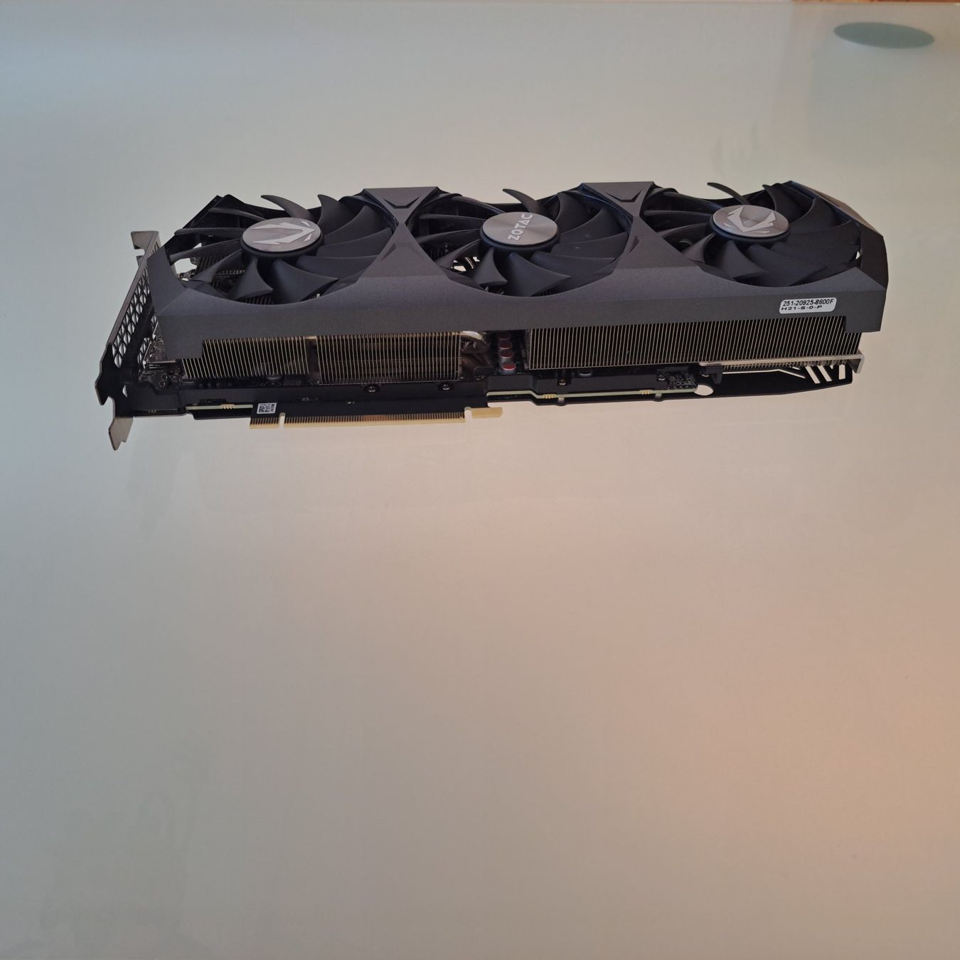 Nvidia GeForce RTX 3080 (10 GB GDDR6X VRAM) - Image 3