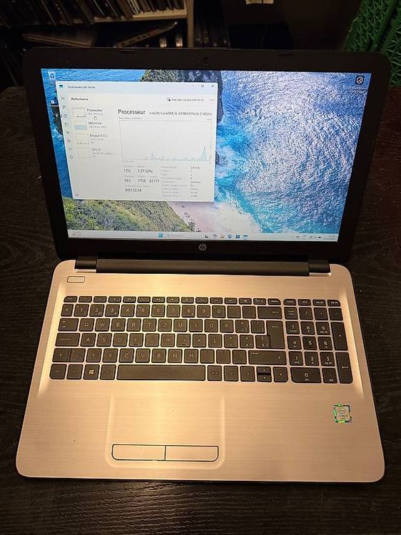 HP 250 G5 - Intel Core i5 6200U - 8 Go RAM - 1 To HDD - Buono