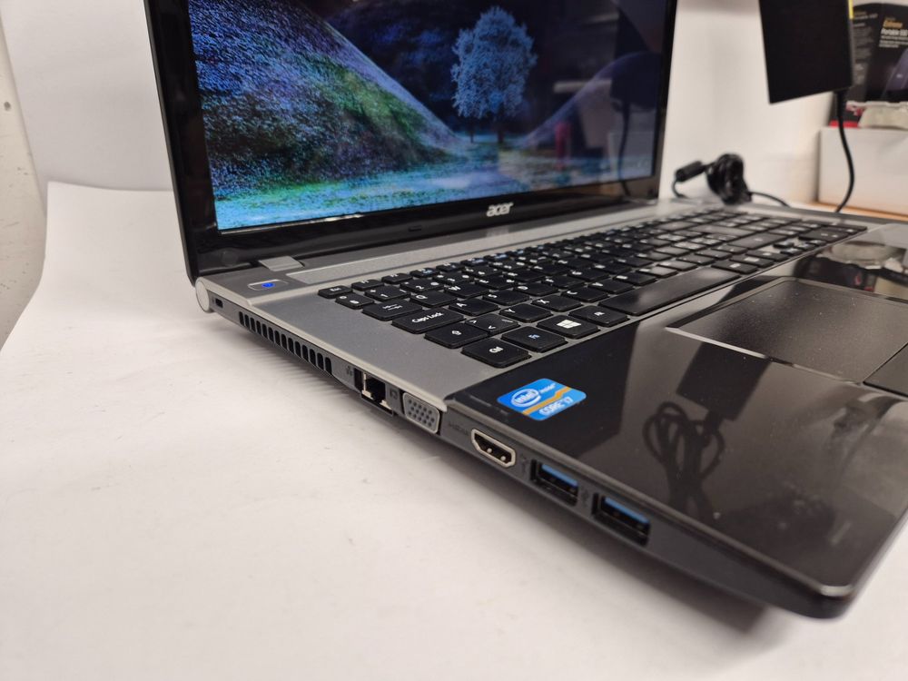 Acer Aspire V3-771G con SSD + Windows 11 - Image 2