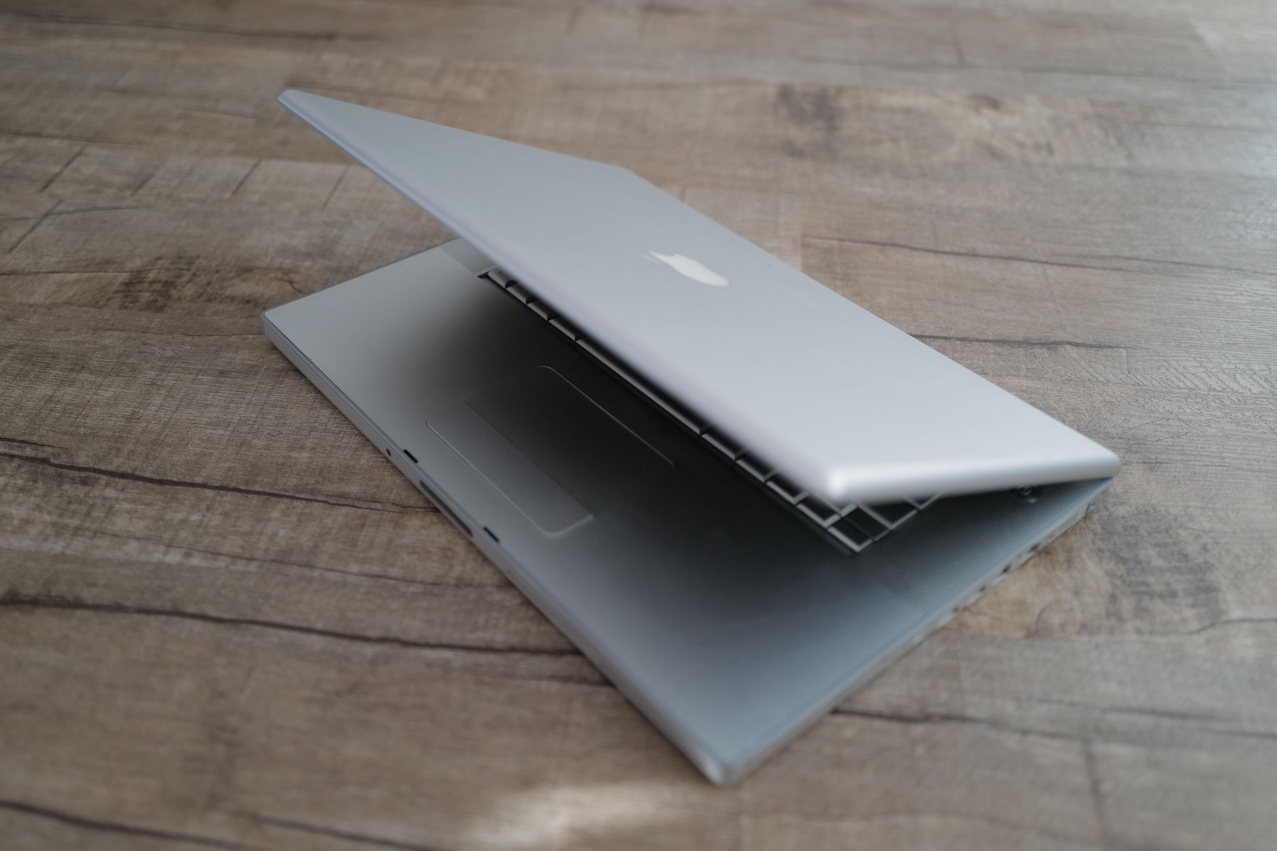 MacBook Pro da 15 pollici (inizio 2008) - Image 1