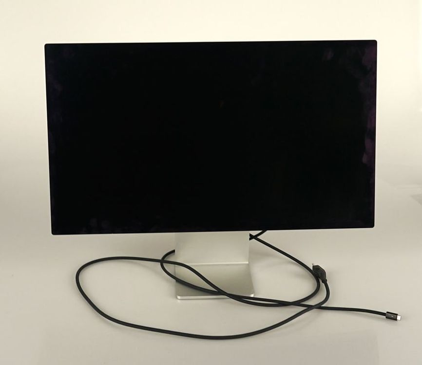 Apple Studio Display (27" 5K Retina)