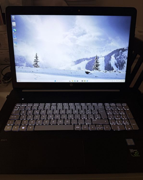 Portatile HP Envy, i7, 16 GB di RAM, 256 GB SSD, 1 TB HDD, Win 11 Pro - Image 2