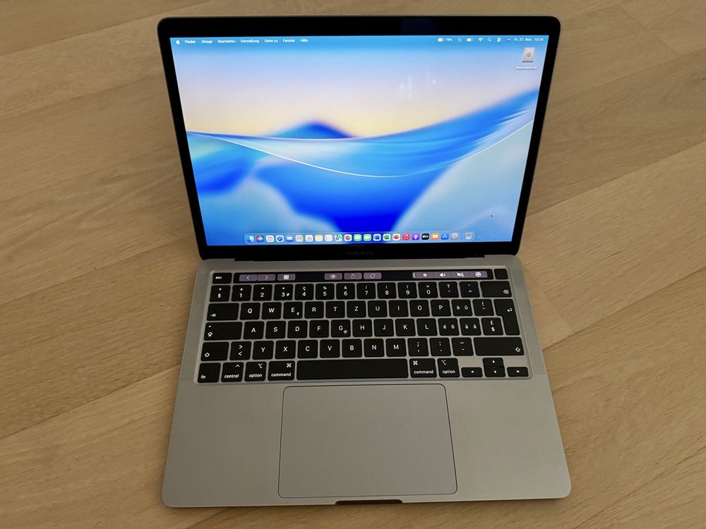 MacBook Pro 13" 2020, 16GB RAM, 2.0 Quad-Core i5, nuovo!