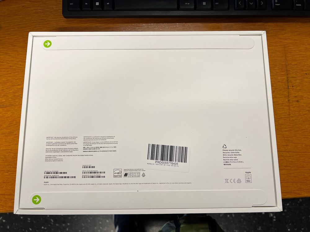 MacBook Air M4 1 TB SSD 16 GB MBA /10C CPU nuovo non aperto - Image 2
