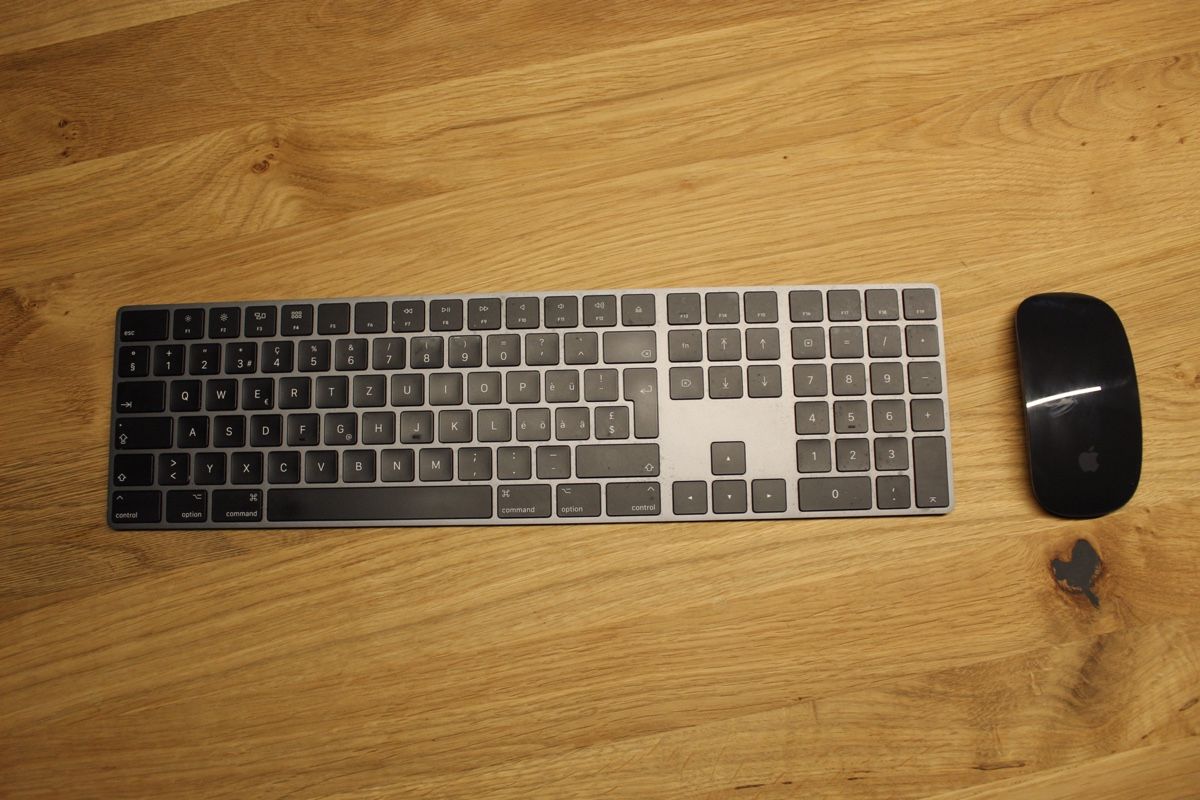 Apple Magic Keyboard con tastiera numerica e Apple Magic Mouse - Image 3