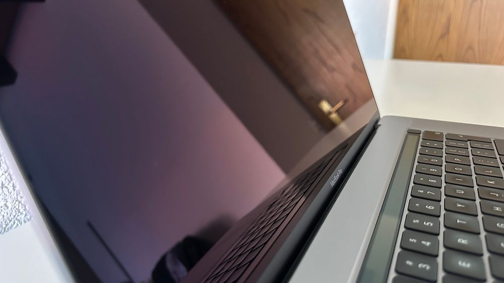 MacBook Pro 16" Apple, 4TB, 64GB RAM, i9, 2019 - Image 2