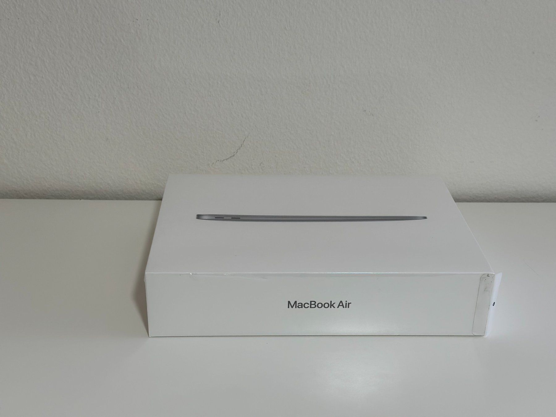 MacBook Air 2020 13" M1 • 8GB/256GB • Nuovo e imballato originale - Image 3