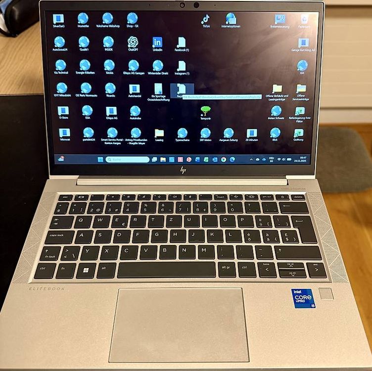 HP EliteBook 830 G8 in ottimo stato / come nuovo