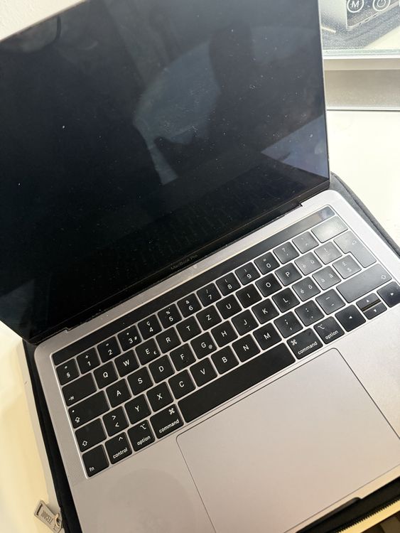 Mac Book Air 13‘‘, 2018 - Image 2