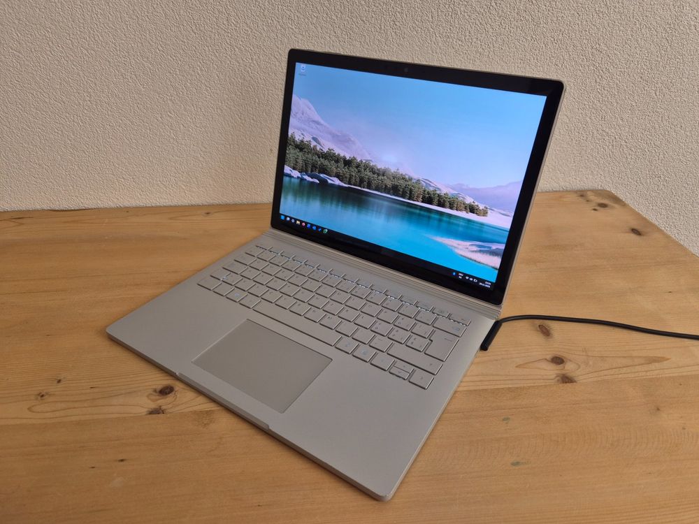 Microsoft Surface Book 2 13.5" con batteria difettosa i7 - Image 2