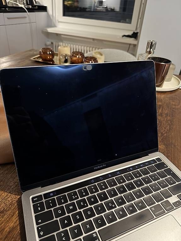 MacBook Pro 13' M1 2020 - 512 GB SSD, 8GB RAM, 85% Batteria - Image 3