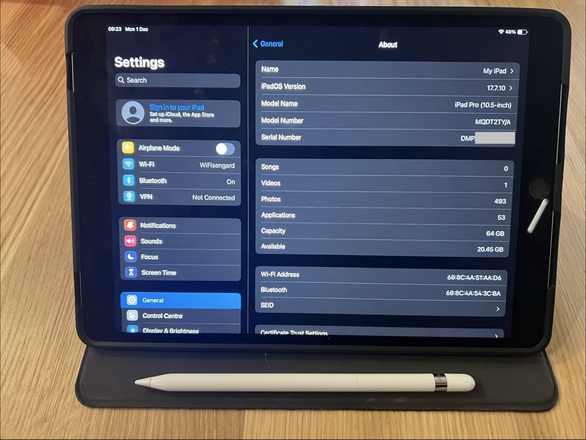 iPad Pro 10.5" 64GB + Apple Pencil + Custodia - Image 1
