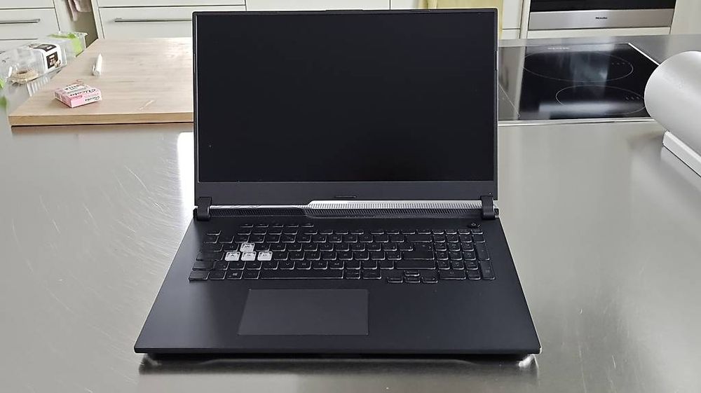 ASUS ROG StrixG713 portatile per giocatori