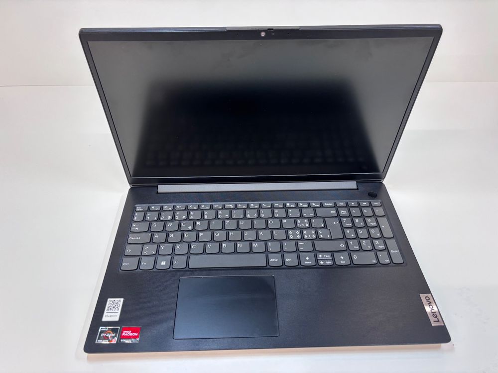 Notebook 15.6" Lenovo V15 G2 ALC Core Rayzen 5, difettoso