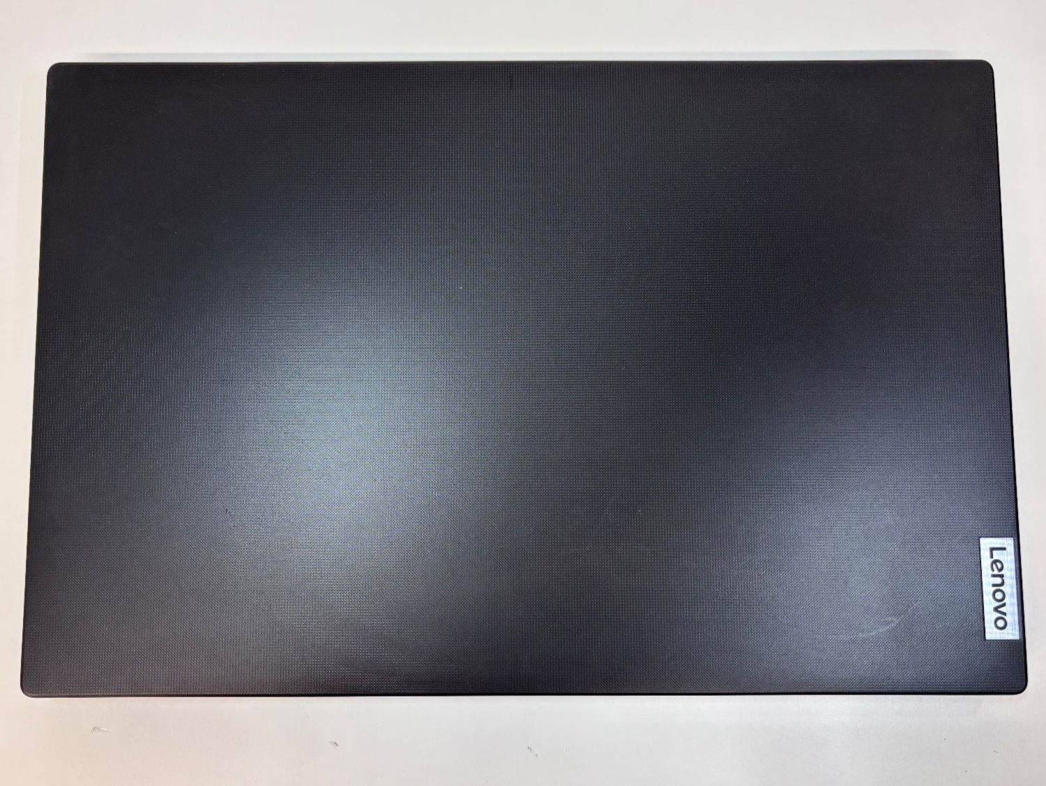Notebook 15.6" Lenovo V15 G2 ALC Core Rayzen 5, difettoso - Image 3