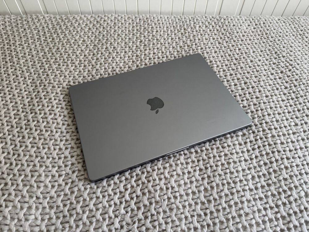 MacBook Pro M1 MAX 32 GB - come nuovo