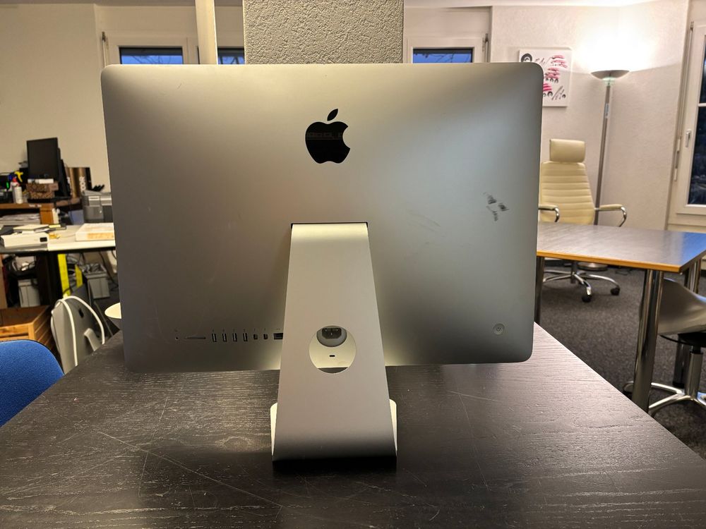 Apple iMac 21.5" (fine 2015) 250GB, 8GB RAM - Image 2
