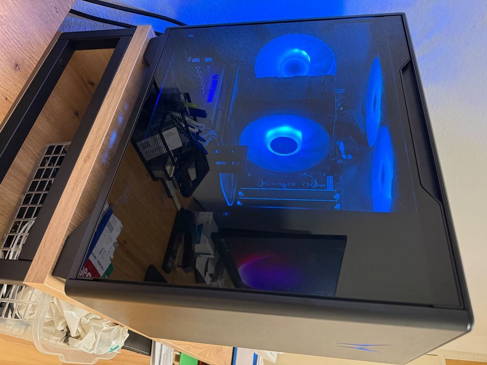 Gaming PC, ottimo stato, ideale per l'inverno! ❄️