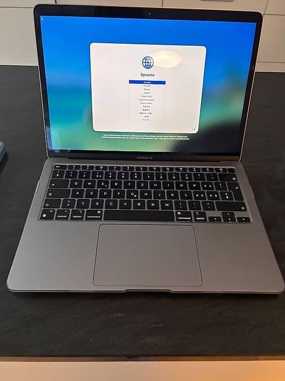 Macbook Air M1 - Image 3