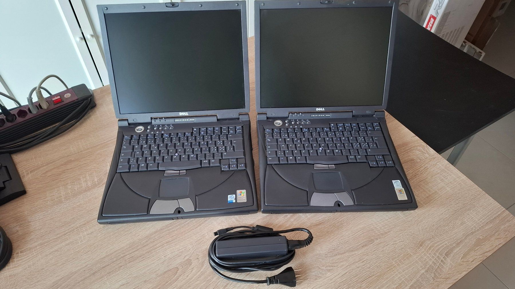 Dell Inspiron 8000 + Dell Inspiron 8100 - Image 1