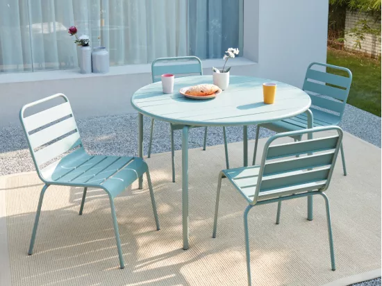 Tavolo da pranzo da giardino in metallo MIRMANDE - tavolo D.110 cm e 4 sedie impilabili - Verde mandorla